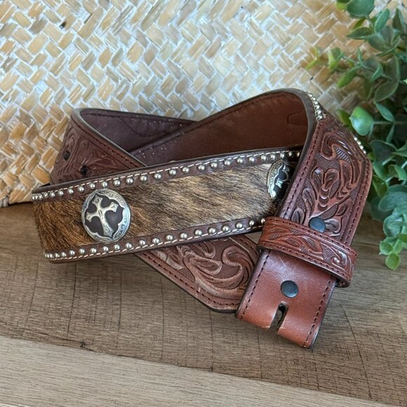 Vintage 90s 3D Hair-On Cowhide Cross Concho Hand-Tooled Western Belt - Men’s 34" - Picture 1 of 9